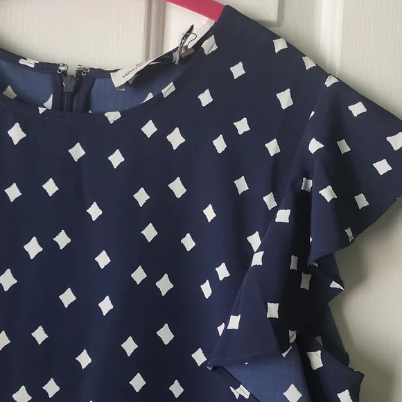 Vineyard Vines dress - Picture 3 of 7